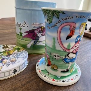 Disney Alice In Wonderland Mug Set